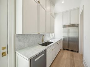 3717 Chevy Chase Drive, Houston TX 77019