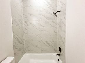 9723 Kerr A-B Street, Houston TX 77029