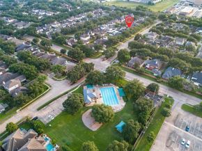 3323 Shadowfern Drive, Houston TX 77082