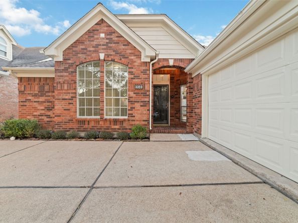3323 Shadowfern Drive, Houston TX 77082