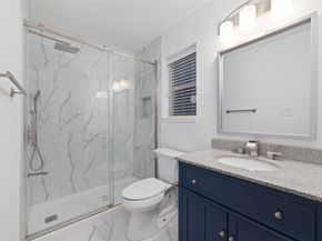 3323 Shadowfern Drive, Houston TX 77082