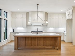 6227 Grovewood Lane, Houston TX 77008