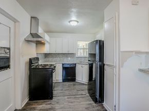 6434 Leader Street, Houston TX 77074