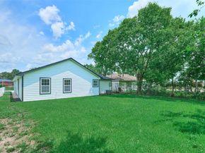 8530 Guinevere Street, Houston TX 77029