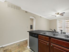 7575 Kirby Drive 3308, Houston TX 77030