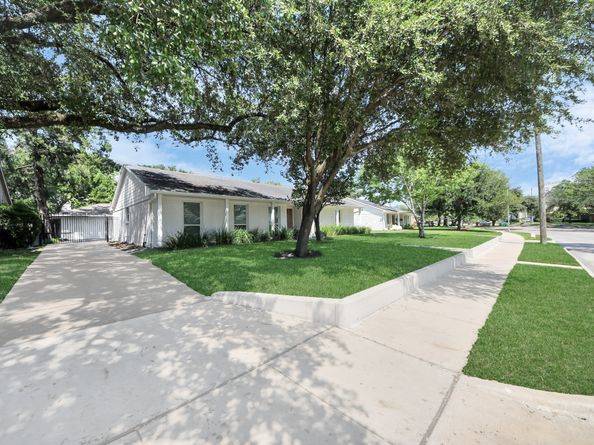 7610 Highmeadow Drive, Houston TX 77063