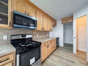 4934 Whispering Falls Drive, Houston TX 77084