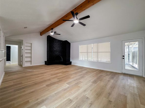 4934 Whispering Falls Drive, Houston TX 77084