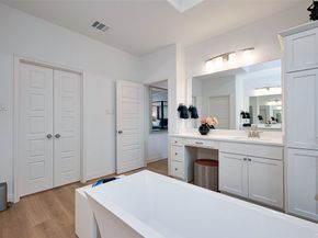 1615 Regents Gate Road, Houston TX 77055