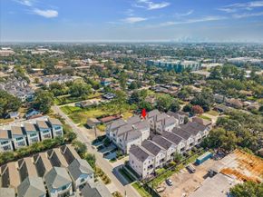 867 Wakefield Drive D, Houston TX 77018