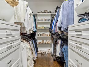 867 Wakefield Drive D, Houston TX 77018