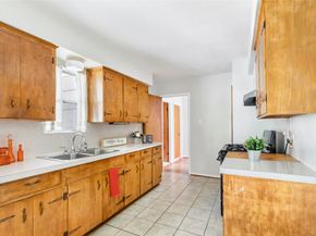 2006 Sedgie Drive, Houston TX 77080