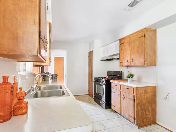 2006 Sedgie Drive, Houston TX 77080