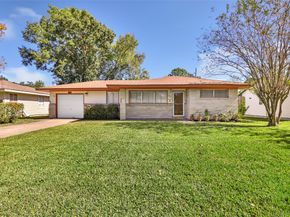 2006 Sedgie Drive, Houston TX 77080