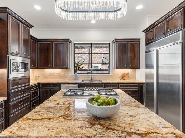 4134 Bellefontaine Street, Houston TX 77025