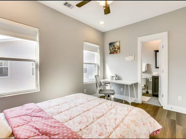 3108 Baer Street, Houston TX 77020