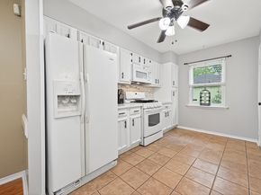 3319 Sycamore Springs Drive, Houston TX 77339