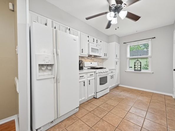 3319 Sycamore Springs Drive, Houston TX 77339