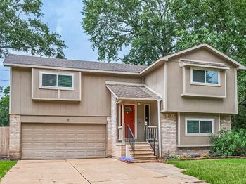 3319 Sycamore Springs Drive