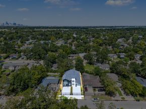 5029 Van Fleet Street A/B, Houston TX 77033