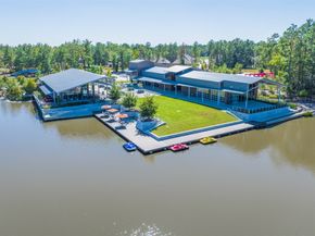 17850 Aile Pierre Pass, Conroe TX 77302