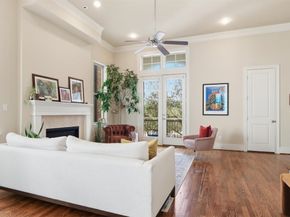 704 Paige Street, Houston TX 77003