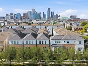 704 Paige Street, Houston TX 77003