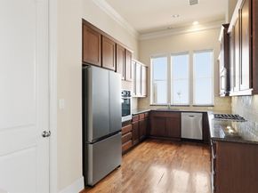 704 Paige Street, Houston TX 77003