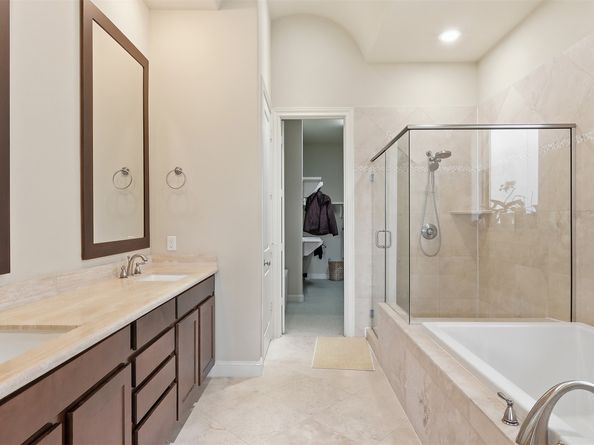 704 Paige Street, Houston TX 77003