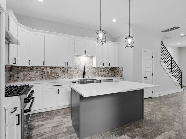 6613 Avenue O, Houston TX 77011