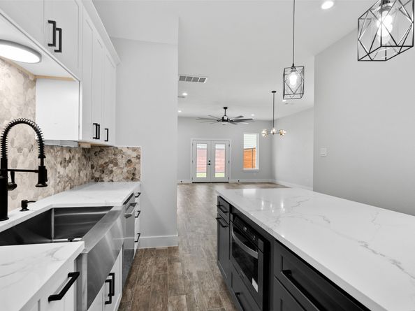 6613 Avenue O, Houston TX 77011