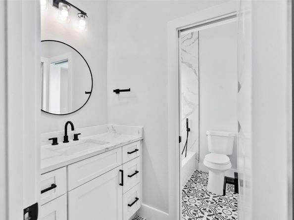 6613 Avenue O, Houston TX 77011