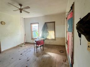 5845 Darling Street, Houston TX 77007