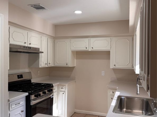 3427 Dovie Drive, The Woodlands TX 77380