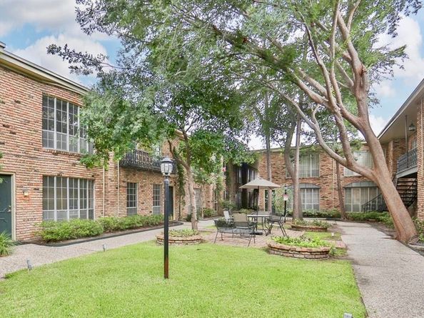 2503 Mccue Road 6, Houston TX 77056