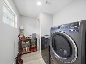 219 Pheasant Street B, Houston TX 77018