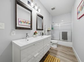 219 Pheasant Street B, Houston TX 77018