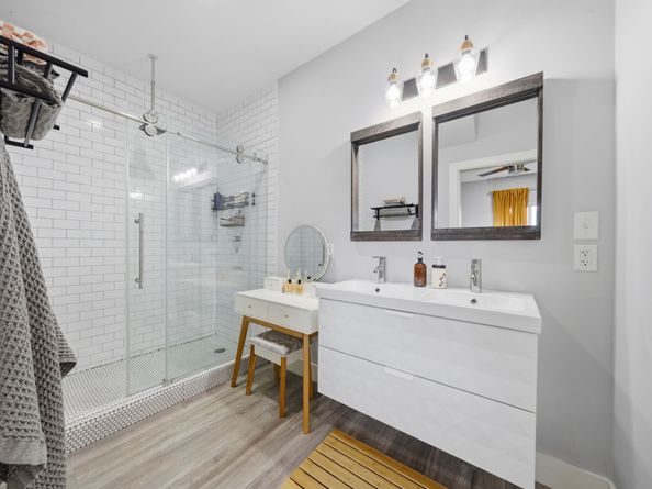 219 Pheasant Street B, Houston TX 77018