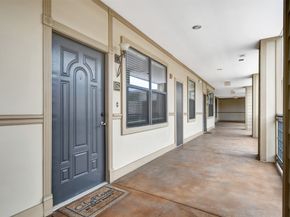 2299 Lone Star Drive 526, Sugar Land TX 77479