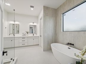 614 Eleanor Street, Houston TX 77009