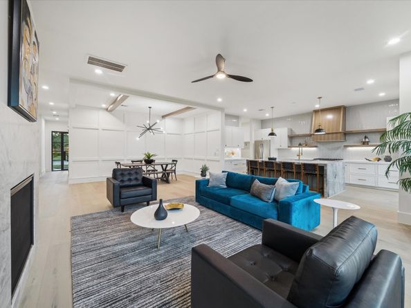 614 Eleanor Street, Houston TX 77009