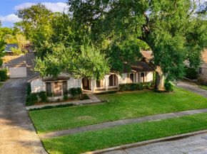 7015 Lacy Hill Drive, Houston TX 77036