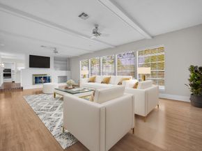 7015 Lacy Hill Drive, Houston TX 77036