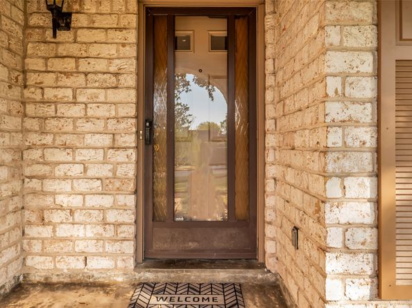 7015 Lacy Hill Drive, Houston TX 77036