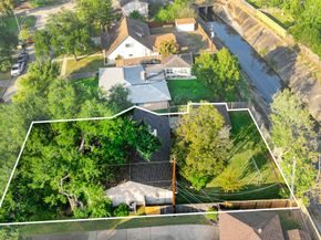 7015 Lacy Hill Drive, Houston TX 77036