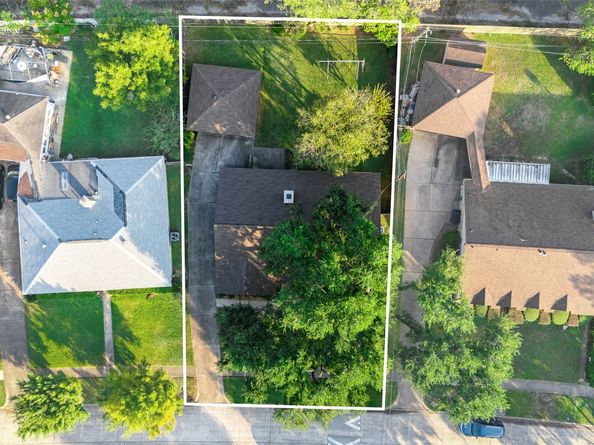 7015 Lacy Hill Drive, Houston TX 77036