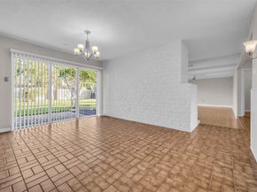 7015 Lacy Hill Drive, Houston TX 77036