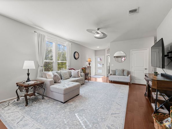 406 Thistle Thorn Drive, The Woodlands TX 77382