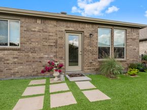 406 Thistle Thorn Drive, The Woodlands TX 77382