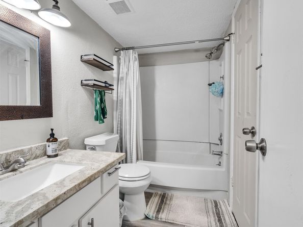 6191 Ludington Drive 903, Houston TX 77035